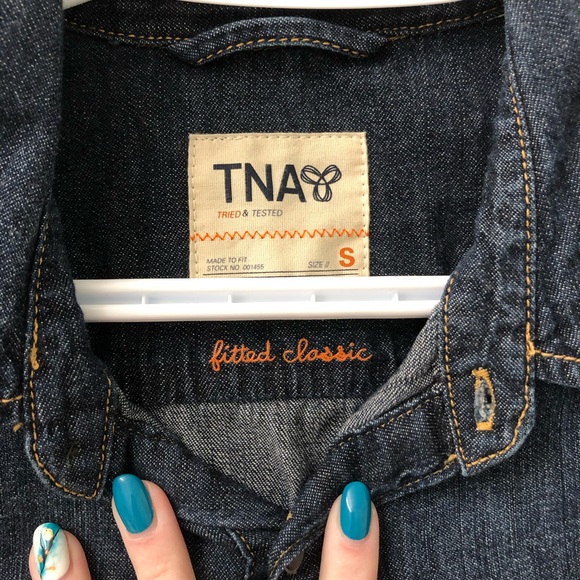 BNWT TNA Marshall Jean Shirt - Picture 3 of 3